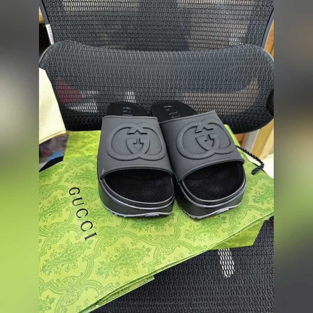 Gucci Black Embossed GG Sandals Size 38